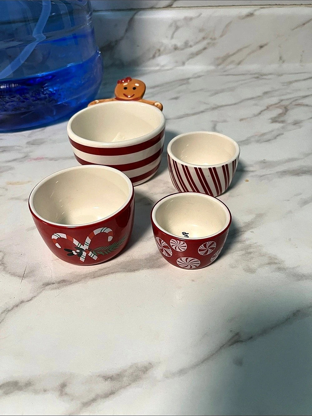 St. Nicholas Square Gingerbread Nesting Measuring Cups Red & White